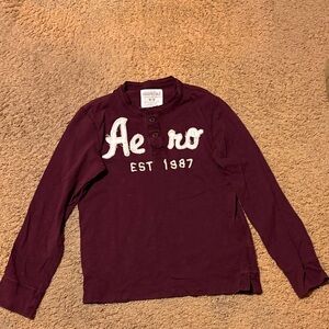 Aeropostale Medium Burgundy Long Sleeve Tee
